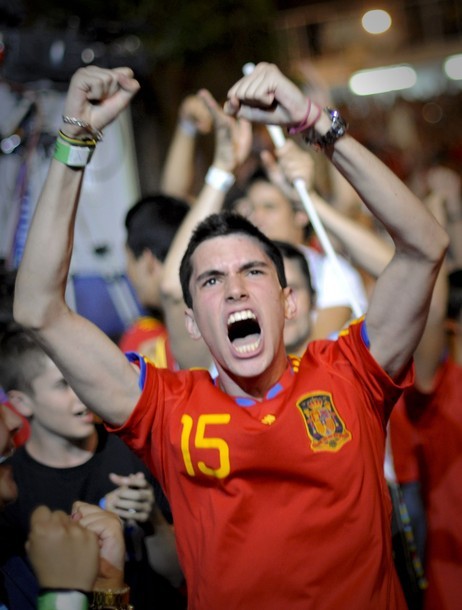 Niềm vui chiến thắng của Tây Ban Nha.